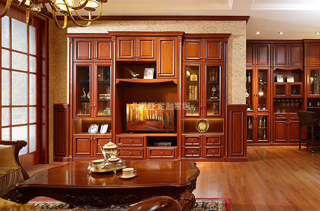 定制實(shí)木家具價(jià)格怎么算？定制實(shí)木家具多少錢一平米？