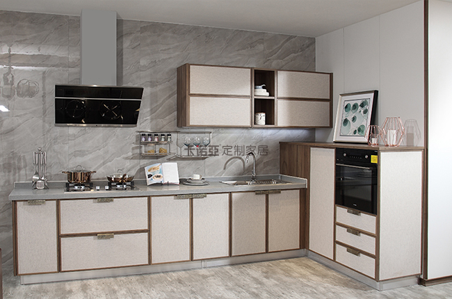 定制櫥柜怎樣收費？定制櫥柜的價格與什么有關？