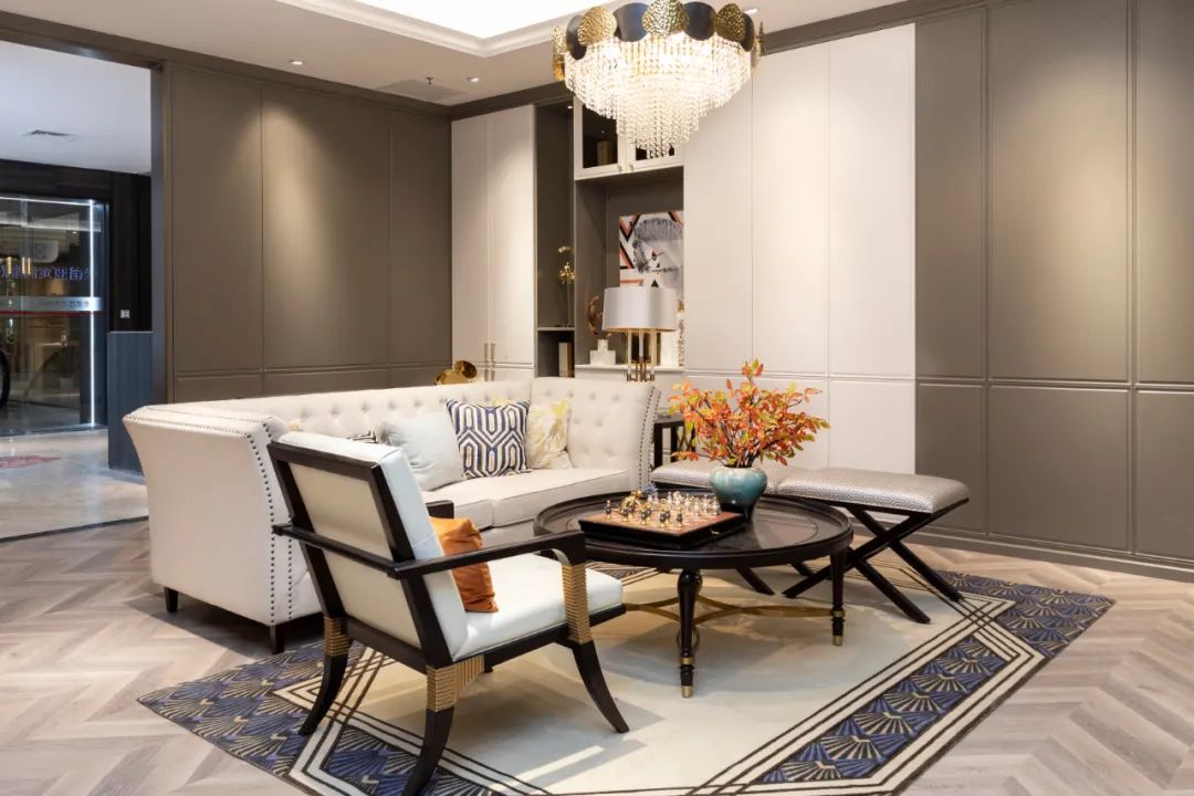 全屋定制衣柜加盟哪個(gè)品牌好？這幾點(diǎn)不要錯(cuò)過(guò)